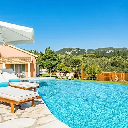 Papathanatika Sleeps 10 Pool Air Con Wifi Villa Gardelades